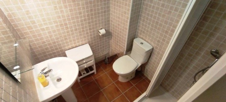 Bathroom 2